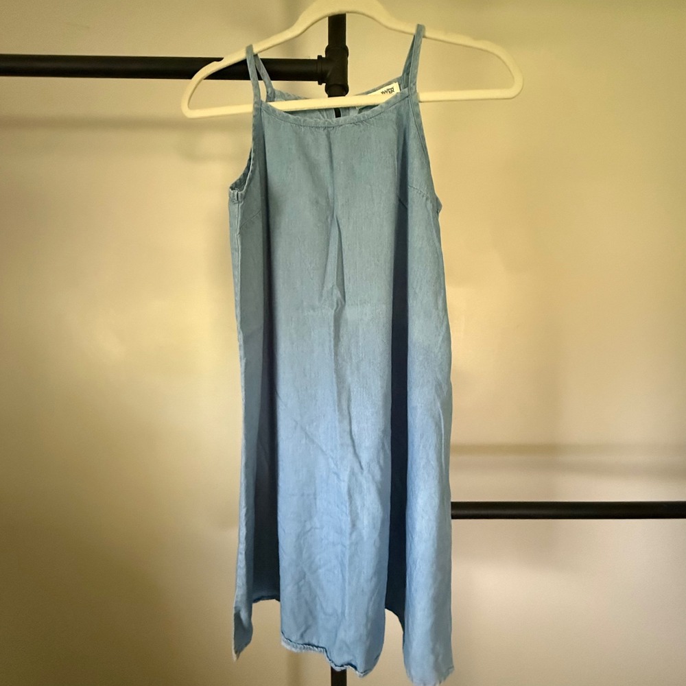 Wallflower Blue Denim Shift Dress Medium Light Wash Sleeveless Cotton Lyocell
